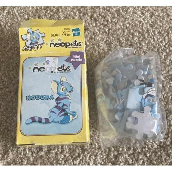Vintage Neopets Kougra Mini Puzzle 50 Piece 5" x 7" Hasbro 2003 - NEW Open Box - Picture 2 of 6